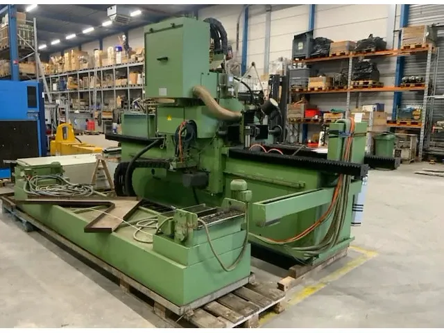 Reform ar10 type 7 vlakslijpmachine - afbeelding 3 van  9