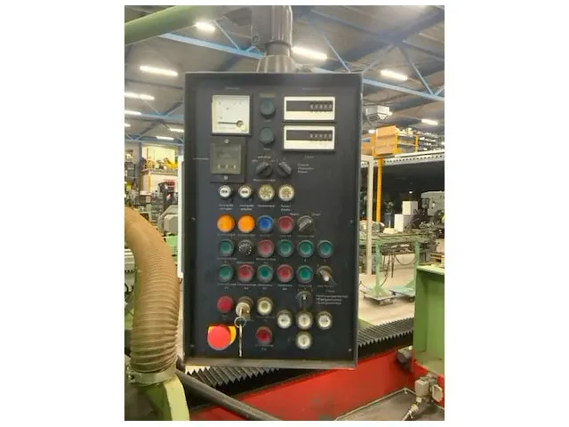 Reform ar10 type 7 vlakslijpmachine - afbeelding 6 van  9