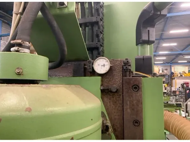 Reform ar10 type 7 vlakslijpmachine - afbeelding 7 van  9