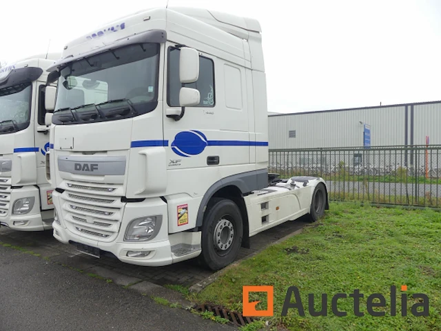 Ref:r4 - vrachtwagen tractor daf xf 440 ft (2017-526.078 km) - afbeelding 1 van  28