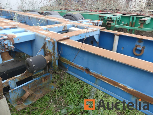 Ref:r71 - renders euro 800 uitbreidbare containertrailer - afbeelding 12 van  23