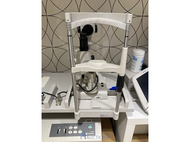 Refractie-unit, opthalmometer topcon - afbeelding 13 van  26