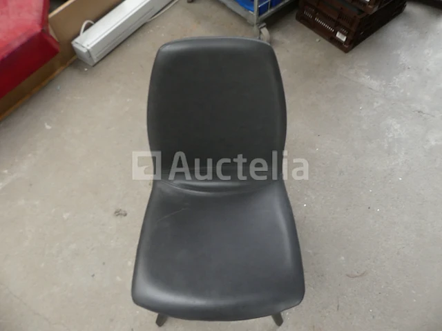 Ref:renkin depot - 15 mobitec stoelen - afbeelding 4 van  5