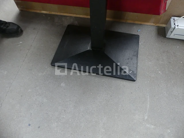 Ref:renkin depot - recht bureau + tafel + fauteuil - afbeelding 4 van  9