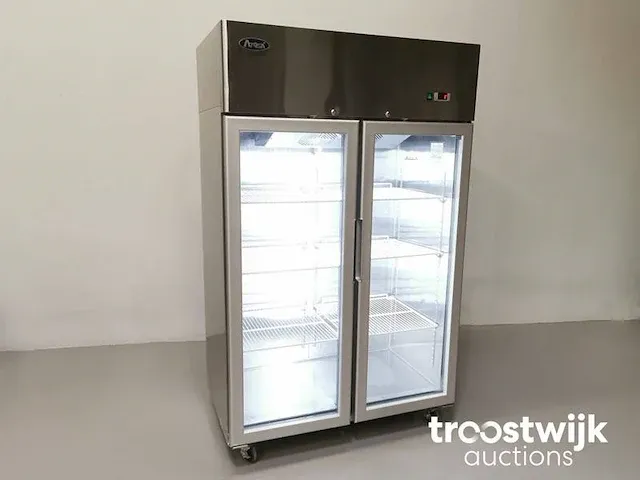 Refrigerator - afbeelding 1 van  3
