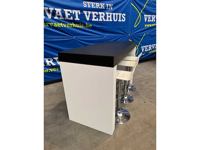 Reftertafel + 6 design barkrukken - afbeelding 2 van  5