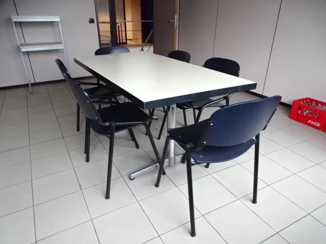 Reftertafel met 6 stoelen - afbeelding 1 van  3