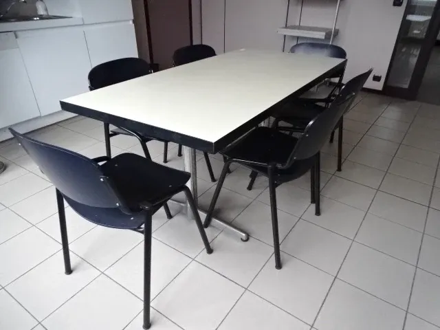 Reftertafel met 6 stoelen - afbeelding 2 van  3