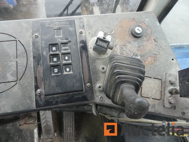 Ref:tvd-88-d - terberg yt180 container vrachtwagen (2002-21.500 km) - afbeelding 1 van  24