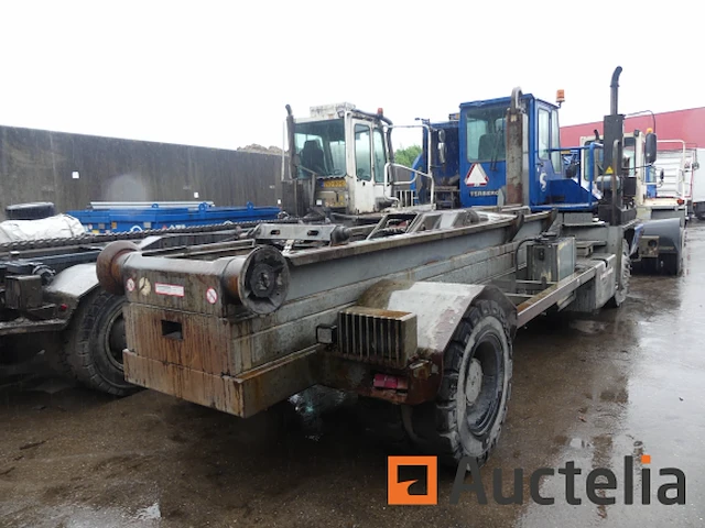 Ref:tvd-88-d - terberg yt180 container vrachtwagen (2002-21.500 km) - afbeelding 12 van  24