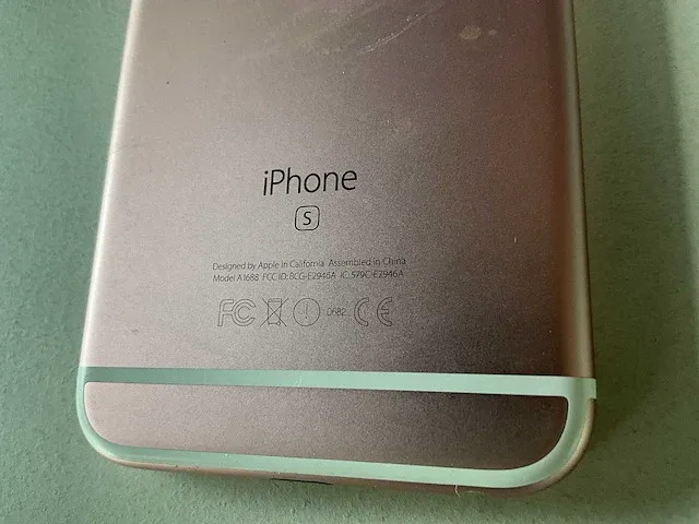 Refurbished iphone s apple - model a1688 - afbeelding 2 van  2