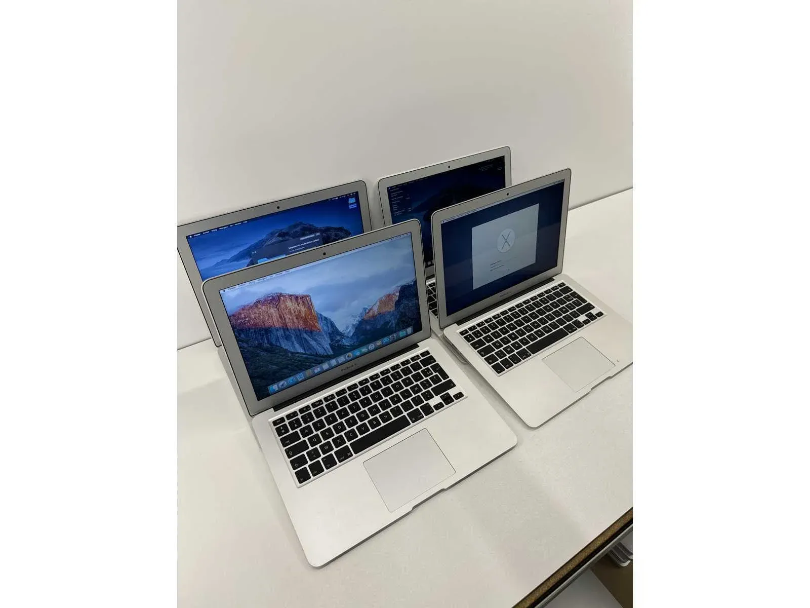 Refurbished it materiaal
