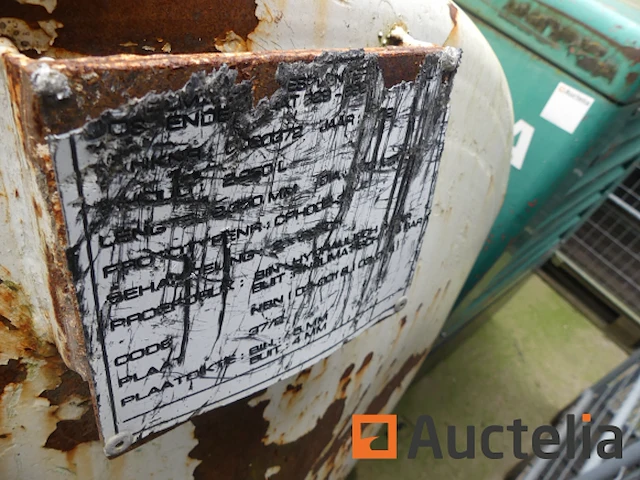 Ref:z43 - bouw brandstoftank 2000 liter - afbeelding 6 van  7