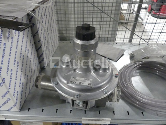 Regelaar en magneetventiel - afbeelding 1 van  14