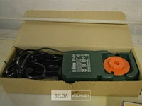 Regelbare tranformator waterdicht - afbeelding 1 van  3