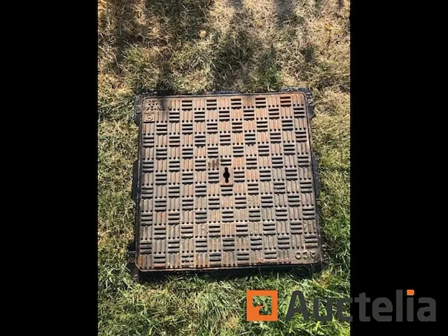 Regenwater tank deksel - afbeelding 1 van  12