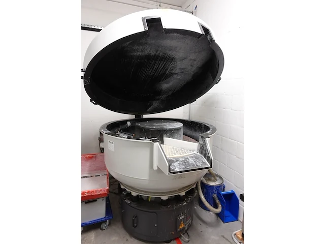 Reinigingstank rösler - afbeelding 2 van  9