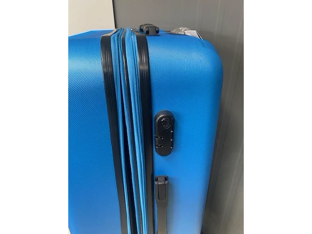 Reiskoffer ormi - 65 x 40 x 25 cm. - dubbele rits - blauw - abs - afbeelding 2 van  5