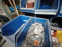 Rek en inhoud - afbeelding 1 van  7