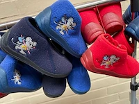 Rek + inhoud oa kinderpantoffels - afbeelding 2 van  3