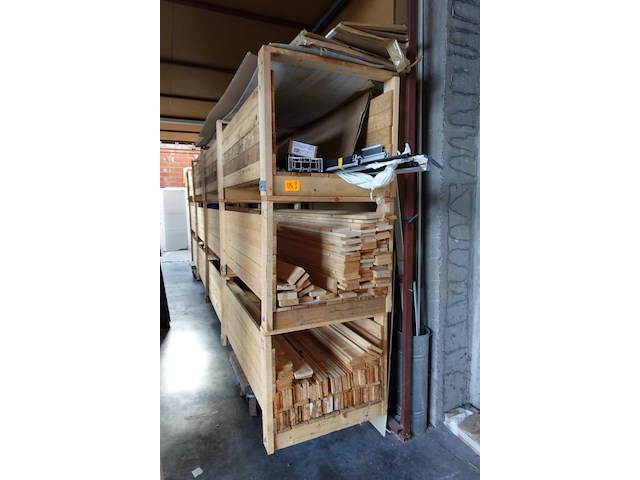 Rek + inhoud - afbeelding 1 van  7