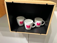 Rek met inhoud, 14 kistjes aan muur - afbeelding 8 van  11