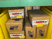 Rek met inhoud - afbeelding 5 van  7