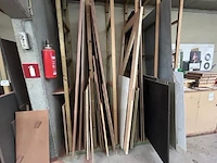 Rek met inhoud - afbeelding 6 van  6