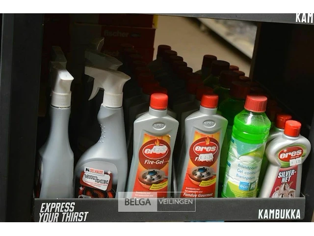 Rek met inhoud - afbeelding 4 van  5