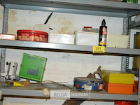 Rek met inhoud - afbeelding 4 van  6