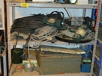 Rek met inhoud - afbeelding 2 van  6