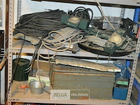 Rek met inhoud - afbeelding 3 van  6