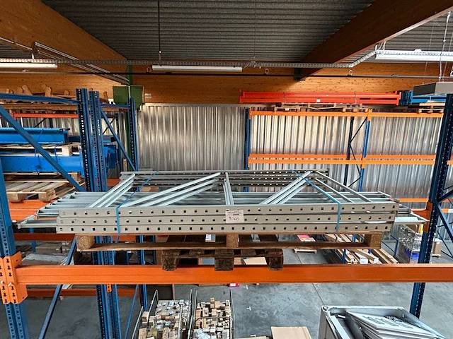 Rek - afbeelding 1 van  4