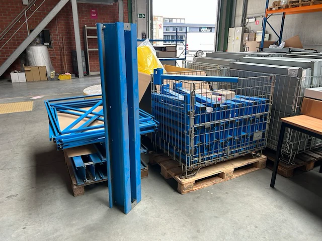 Rek - afbeelding 1 van  8
