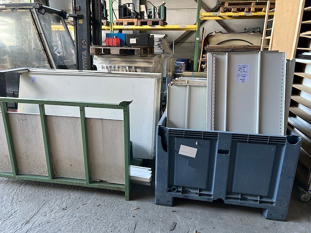 Rek - afbeelding 1 van  1