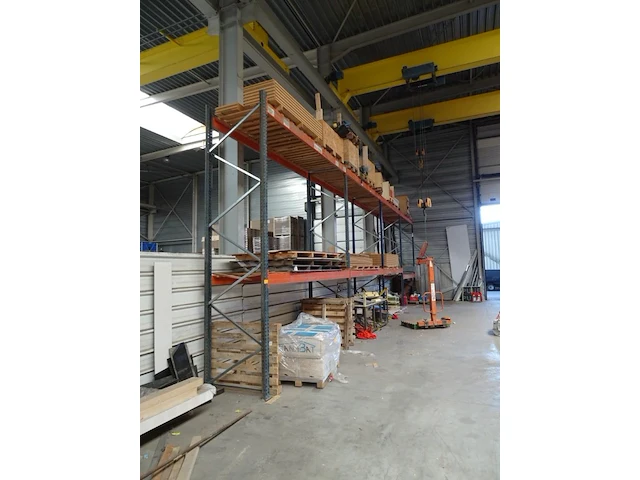Rek - afbeelding 2 van  2