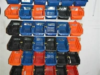Rekjes (bakjes) met inhoud - afbeelding 1 van  3