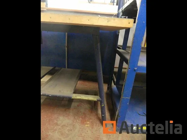 Rekken, werktafel, kledingkast 2 deuren - afbeelding 2 van  23