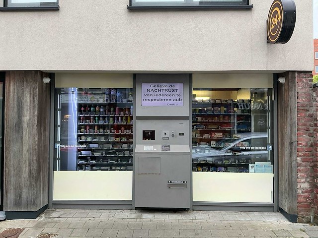 Release iii volledig geautomatiseerde verkoopautomaat - afbeelding 12 van  26