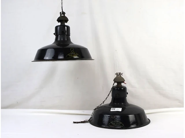 Reluma industriele hanglamp (x2) - afbeelding 1 van  5