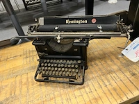Remington typmachine n°12 - afbeelding 1 van  6