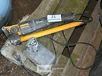Rems buizensnijder met lader en batterij - afbeelding 1 van  2
