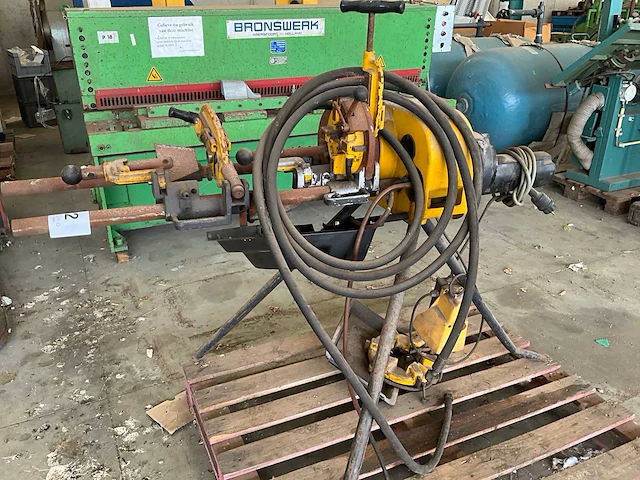 Rems gigant buizensnijmachine - afbeelding 2 van  6