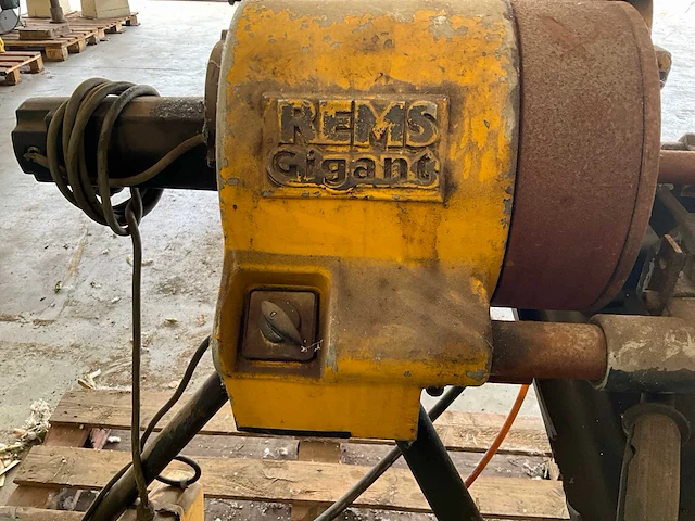 Rems gigant buizensnijmachine - afbeelding 6 van  6