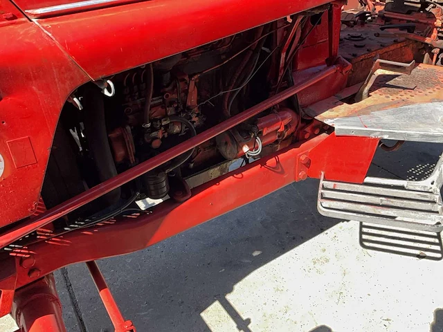 Renauld - master 2 - oldtimer tractor - afbeelding 18 van  22