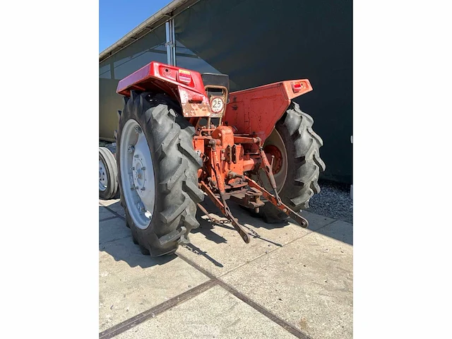 Renauld - master 2 - oldtimer tractor - afbeelding 7 van  22