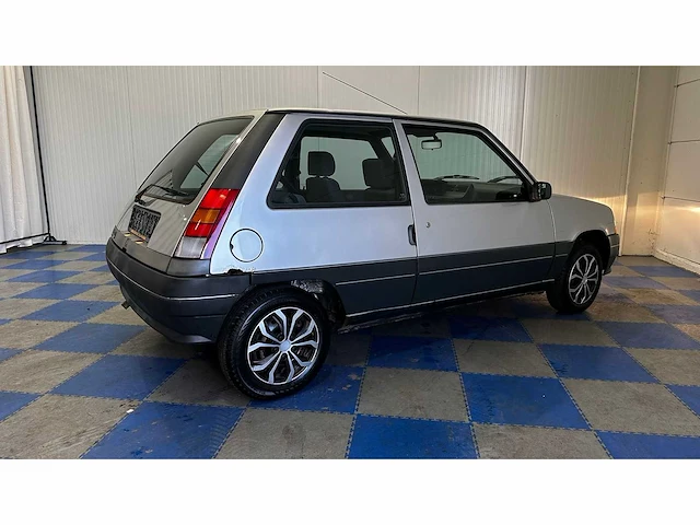 Renault - 1989 - 5 - personenauto - afbeelding 13 van  38