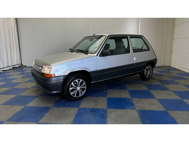 Renault - 1989 - 5 - personenauto - afbeelding 12 van  38