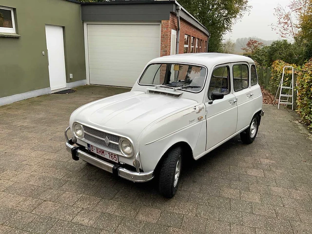 Renault - 1é serie - r4 super - oldtimer - afbeelding 1 van  40