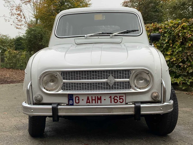 Renault - 1é serie - r4 super - oldtimer - afbeelding 13 van  40